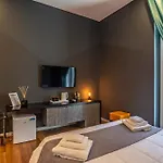 Gram 4* نابولي